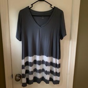 Pea In The Pod soft casual boyfriend tee